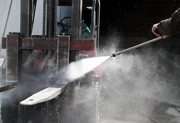 Pressure Washing Services for Businesses in Mansfield Center, CT